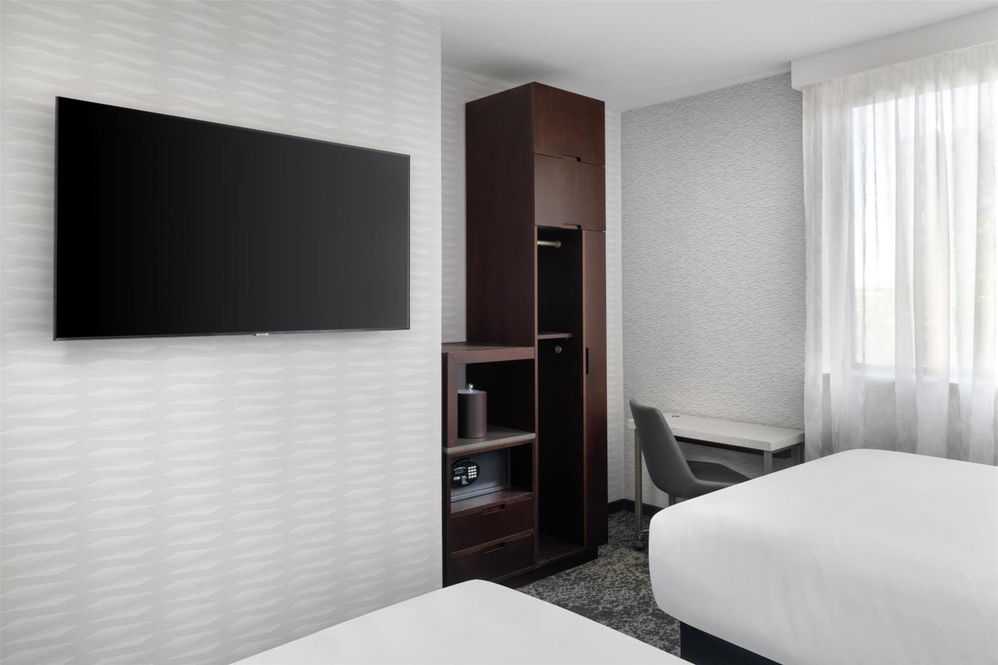 Doubletree By Hilton Long Island City, Ny ニューヨーク エクステリア 写真